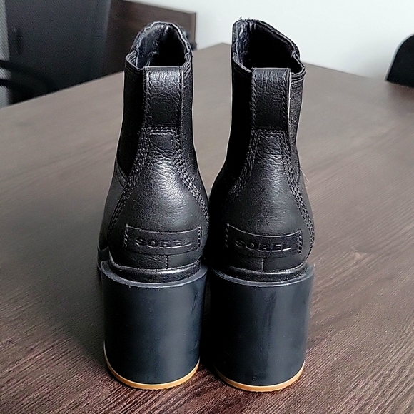 Sorel - Picture 2 of 5